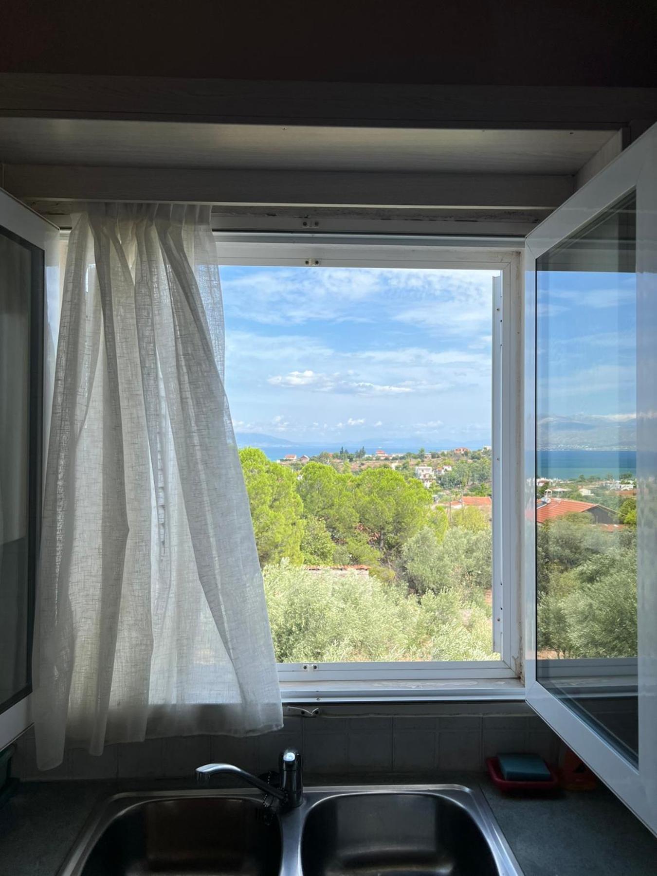 Xenia'S Seaview House Villa Paralia Avlidhos Exterior photo